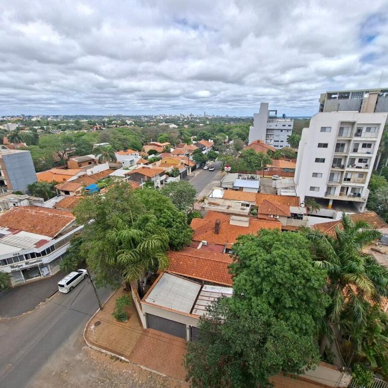 Departamento en Asunción zona Shopping del Sol - Apartamento de 2 dormitorios - 35