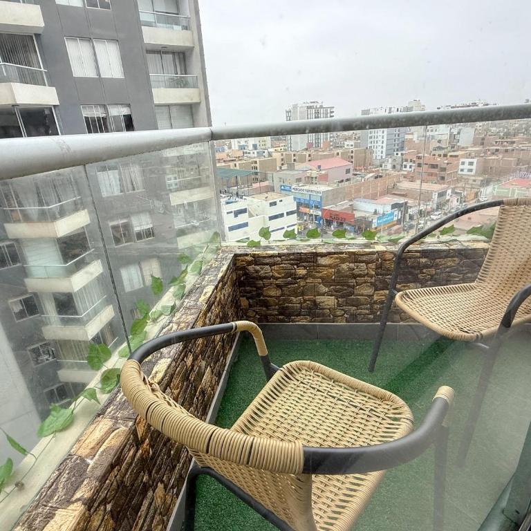 Dpto exclusivo en San Miguel con piscina y gym - Three-Bedroom Apartment with Balcony - 9