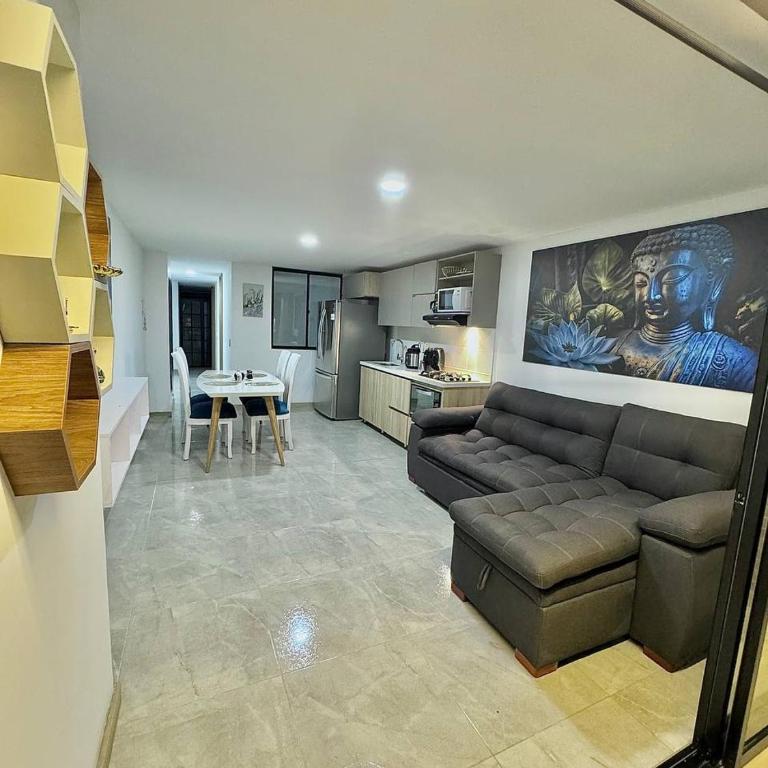 Apartamento de Lujo con Excelente Ubicación - Apartamento de 2 dormitorios - 11