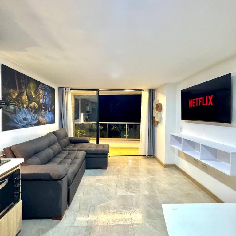 Apartamento de Lujo con Excelente Ubicación - Apartamento de 2 dormitorios - 18