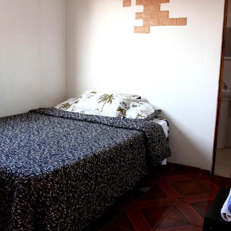 Habitaciones a 7 Minutos del Movistar a pie, San Ignacio 1230 con Baño - Double or Twin Room with Bathroom - 2