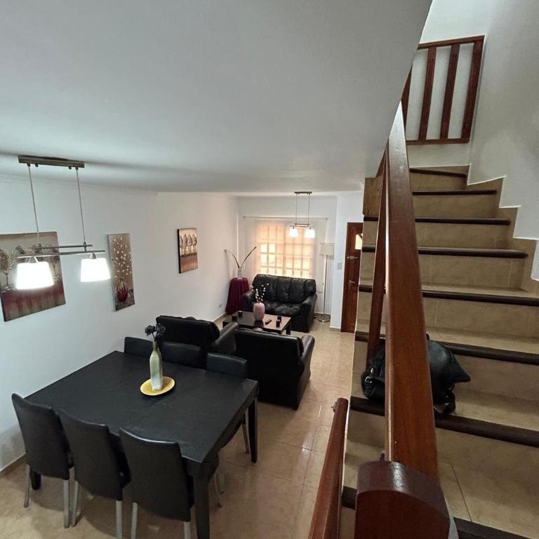 Triplex - Casa con 1 dormitorio - 2