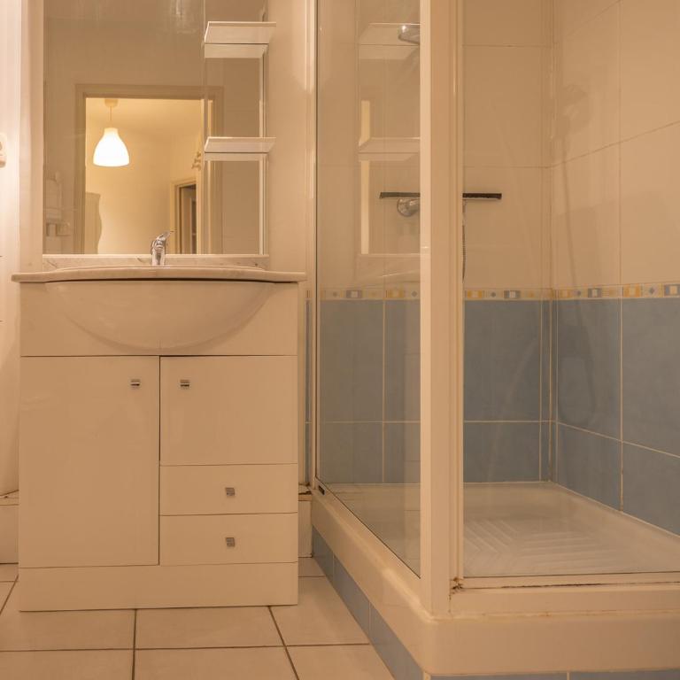Appartement 2 pièces à 1km de la plage, proche du centre et des commerces - FR-1-197-218 - Appartement (4 Adultes) - 8