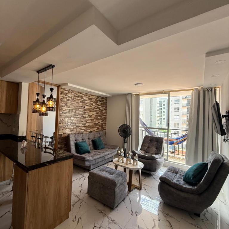 Apartamento con Piscina en Ricaurte - Apartamento de 2 dormitorios - 5