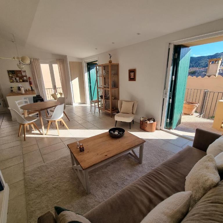 Maison T3 rénovée à Collioure, 2 chambres, balcon - FR-1-309-457 - Casa - 11