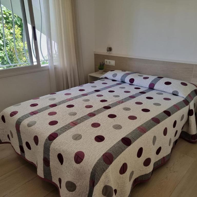 Apartamento de 1 habitación con terraza, cerca de la playa - HISP-236-39 - Apartamento - 3