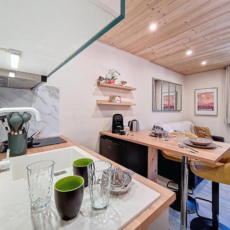 Studio cozy au pied des pistes avec balcon sud, pour 4 personnes - FR-1-832-3 - Estudio - 1