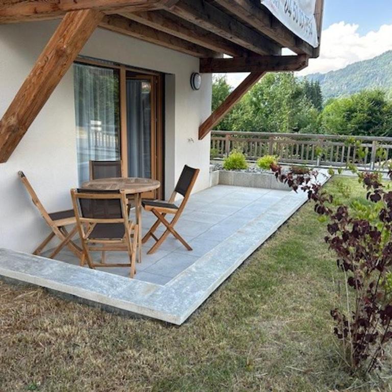 Appartement moderne 2 chambres, WIFI & Parking, Arâches-la-Frasse - FR-1-836-31 - Appartement - 6