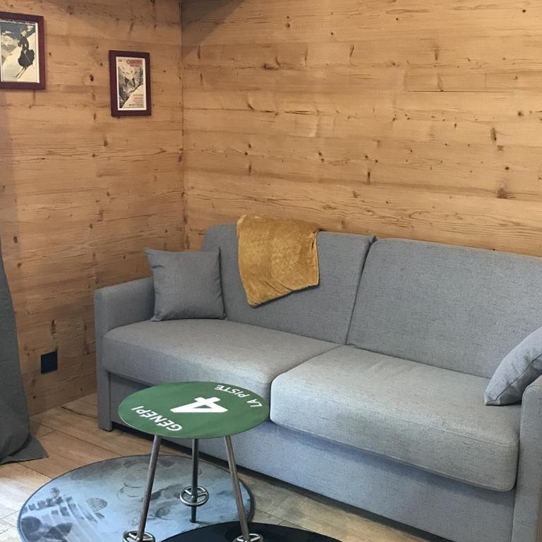 Appartement 2 pièces au pied de la télécabine avec animaux admis et parking - FR-1-836-30 - Appartement - 3