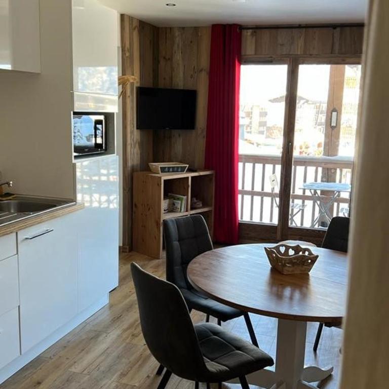 Appartement moderne en centre-ville avec parking et animaux admis - 6 pers. - FR-1-836-49 - Appartamento - 9