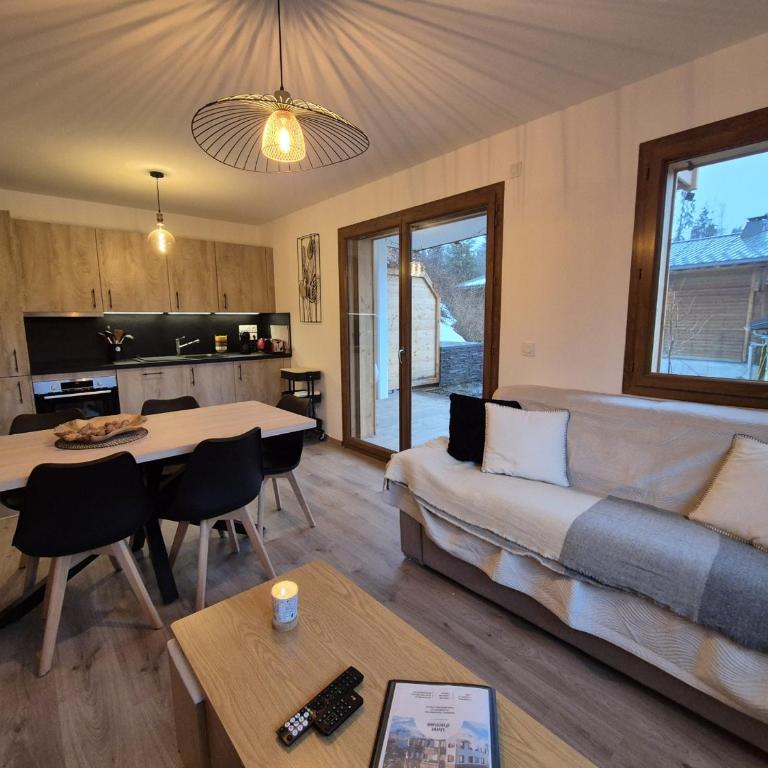 Appartement neuf 2 chambres avec parking, rez-de-jardin - FR-1-836-52 - Apartment - 1