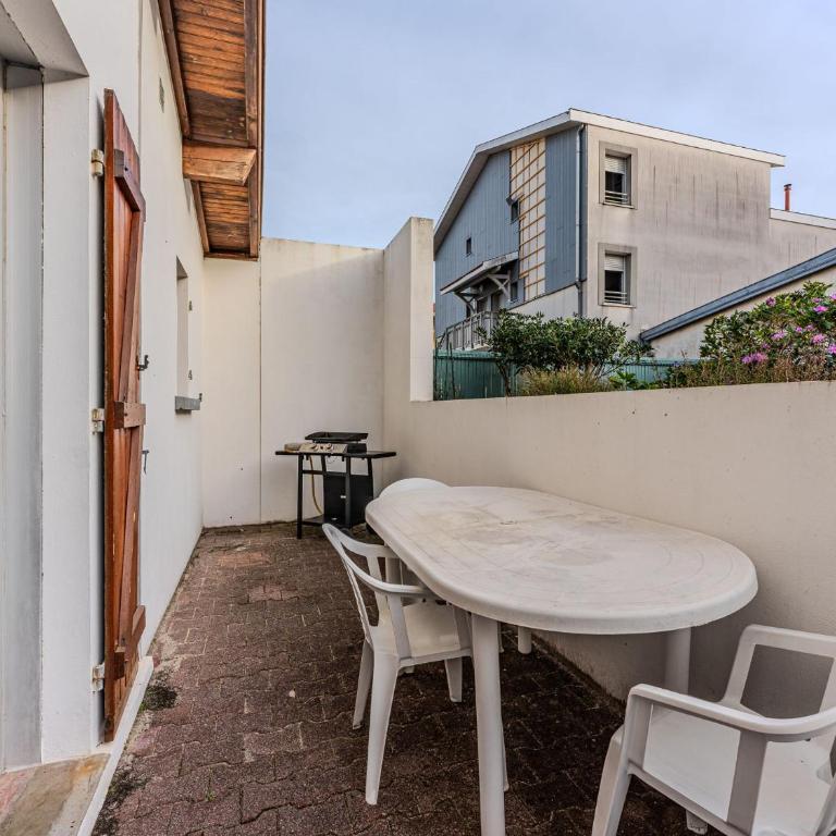 Maison Centre Biscarrosse Plage - Proche Océan - Parking - 4 Pers - FR-1-521-264 - Maison de Vacances - 4