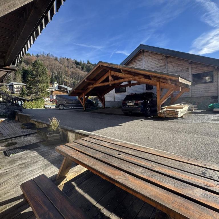 Appartement de charme dans chalet rénové - Animaux et parking - FR-1-836-54 - Appartement - 19