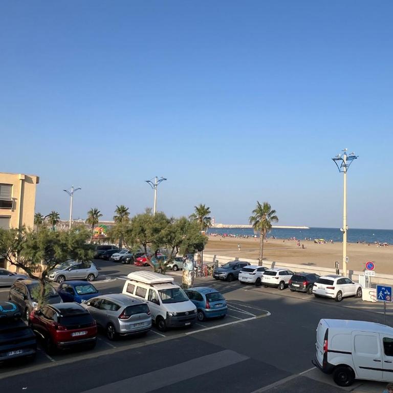 T2 Climatisé, 5 pers, Parking Protégé, Front de mer - FR-1-797-38 - Appartement - 20