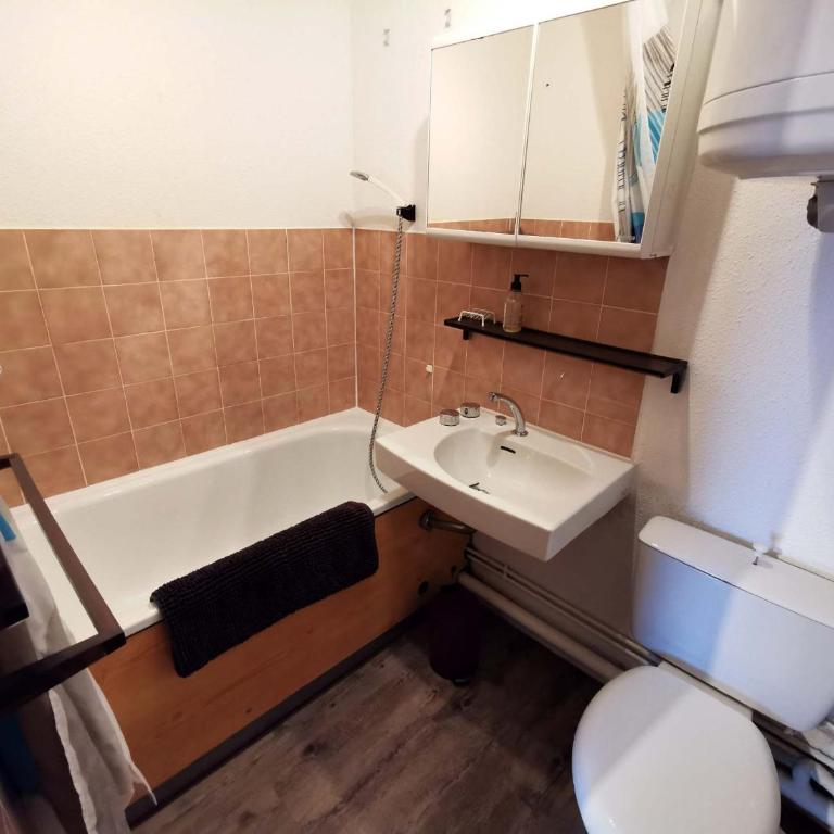2 Pièces RDC aux Adrets - Proche pistes et commerces - Appartement 1 Chambre - 4