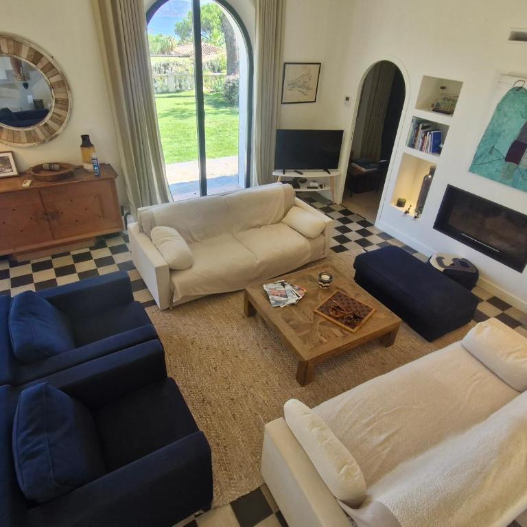 Villa 8 Pièces avec piscine privée et vue mer à Sainte-Maxime - FR-1-780-11 - Villa - 6