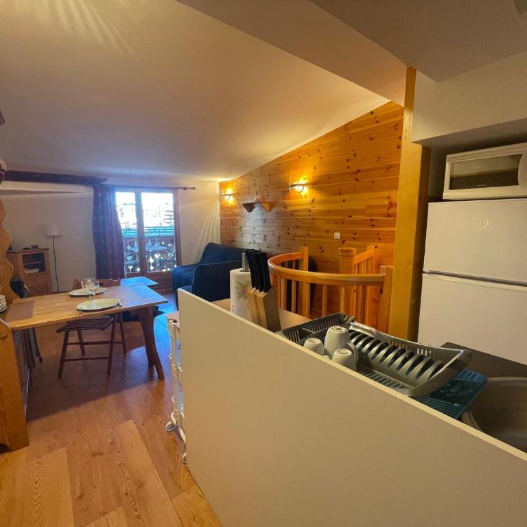 Appartement cosy à Pra-Loup 1600, 50m des pistes, 6 pers, balcon - FR-1-165A-209 - Appartement - 2
