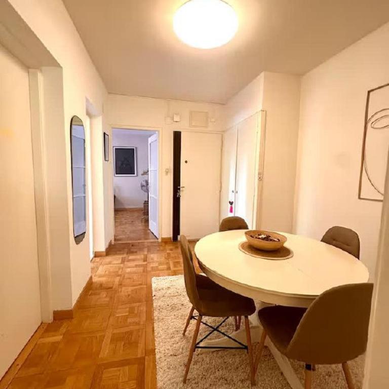 Entire Apartment 2 Bedrooms Up to 4 Guests - Appartement 2 Chambres Deluxe - 8