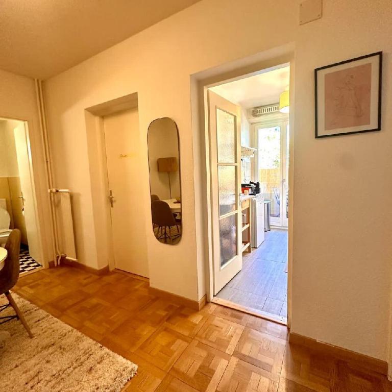 Entire Apartment 2 Bedrooms Up to 4 Guests - Appartement 2 Chambres Deluxe - 13