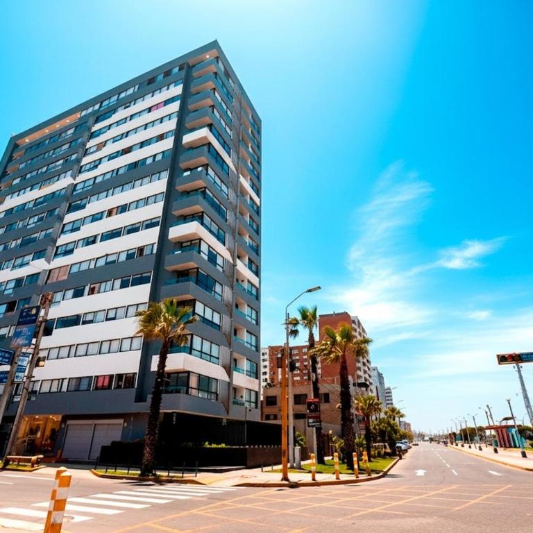 Perfect Balance Rest and Work Study Oceanfront - Two-Bedroom Apartment - 11