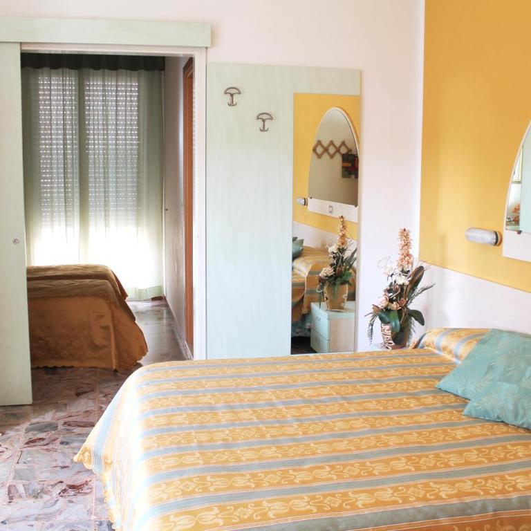 Hotel Cannes - Camera Familiare - 2