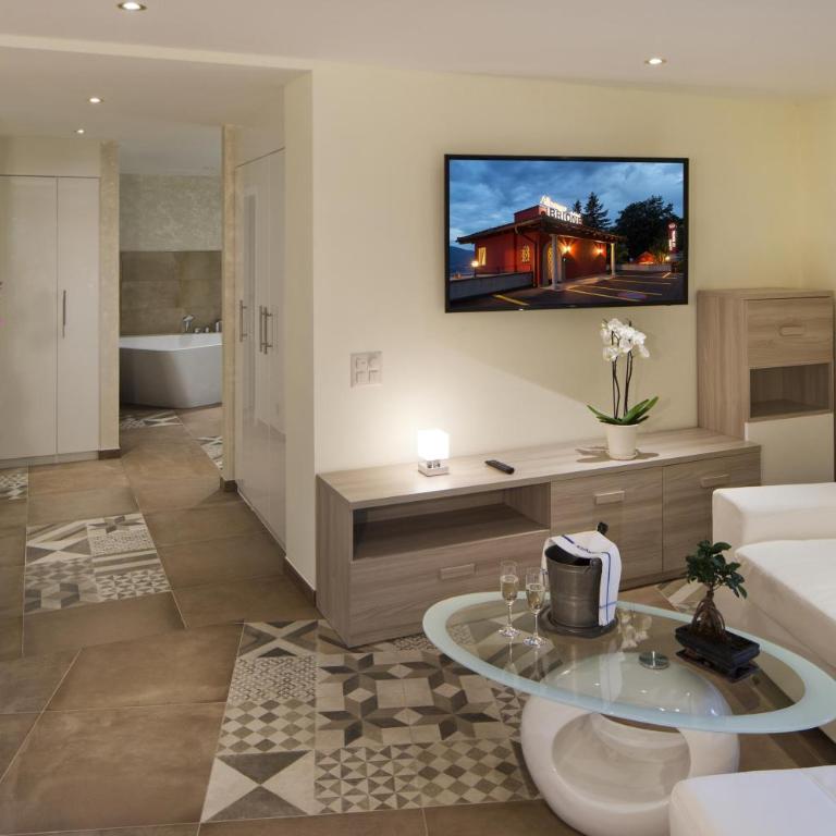 Boutique Hotel Albergo Brione - Suite con Vista Giardino - 5