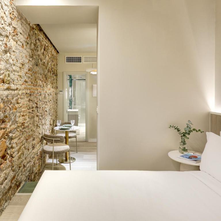 Coeo Frailes Design Apartments - Estudio interior con patio privado - 3