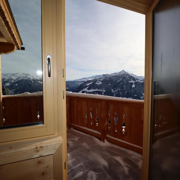 Chalet at 1700m with panoramic views - Ferienhaus mit 3 Schlafzimmern - 31