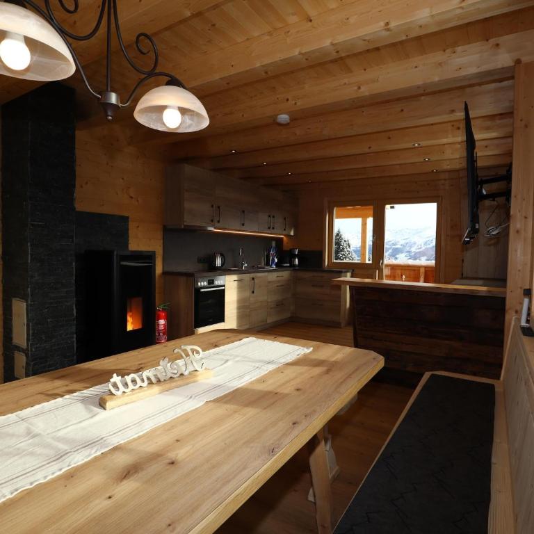 Chalet at 1700m with panoramic views - Ferienhaus mit 3 Schlafzimmern - 14
