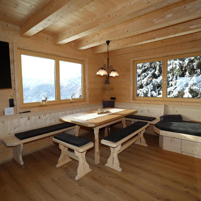 Chalet at 1700m with panoramic views - Ferienhaus mit 3 Schlafzimmern - 4