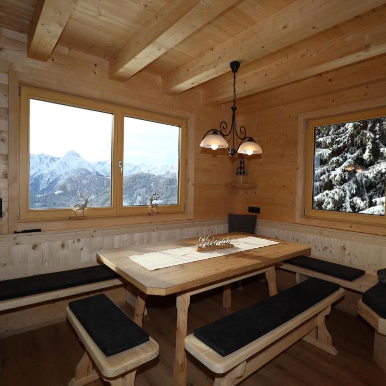 Chalet at 1700m with panoramic views - Ferienhaus mit 3 Schlafzimmern - 13