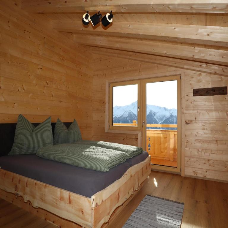 Chalet at 1700m with panoramic views - Ferienhaus mit 3 Schlafzimmern - 3