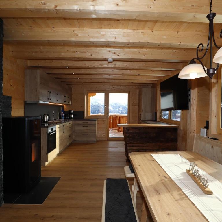 Chalet at 1700m with panoramic views - Ferienhaus mit 3 Schlafzimmern - 10
