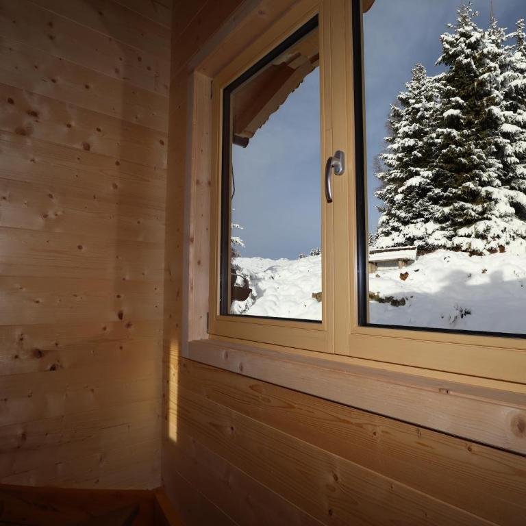 Chalet at 1700m with panoramic views - Ferienhaus mit 3 Schlafzimmern - 35