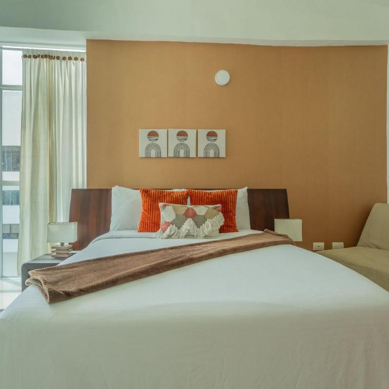 Un espacio sofisticado en medio de El Laguito Edificio Poseidon del Caribe - Apartamento de 2 dormitorios con balcón y vistas al mar - 11