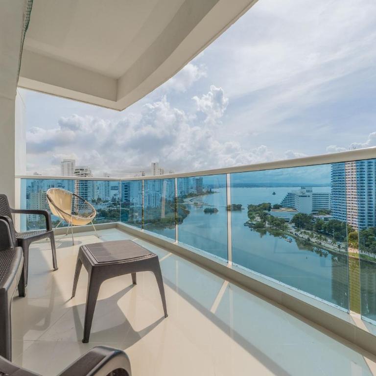 Un espacio sofisticado en medio de El Laguito Edificio Poseidon del Caribe - Apartamento de 2 dormitorios con balcón y vistas al mar - 39