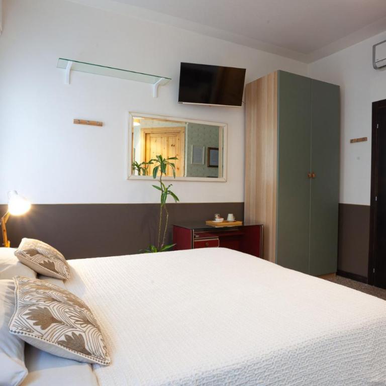 B&B La Volpina - Camera Tripla Classic - 17