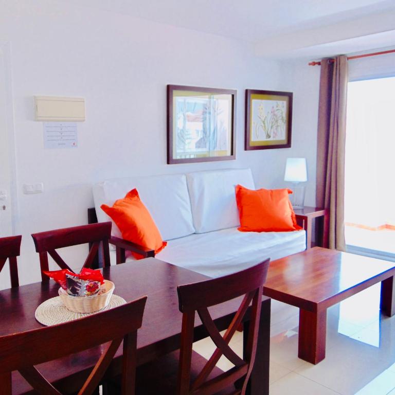 Casita Playa Castillo 3A - Two-Bedroom House - 1