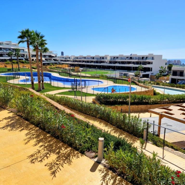 La Petite Forêt Resort Apartment in Benidorm - Apartamento con vistas al jardín - 8