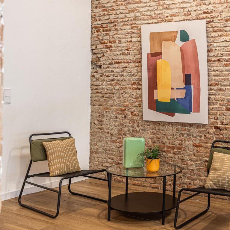 Queen's Malasaña Boutique I - Alojamiento corta estancia - Three-Bedroom Apartment - 11