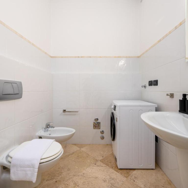 Casa Lusso con 3 Camere con Affaccio Esclusivo su San Petronio - Appartamento - 23