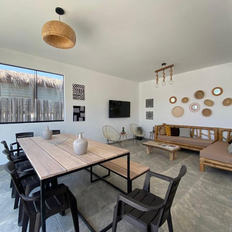 Casa de playa a metros del mar con piscina y BBQ - Casa de 4 dormitorios - 13