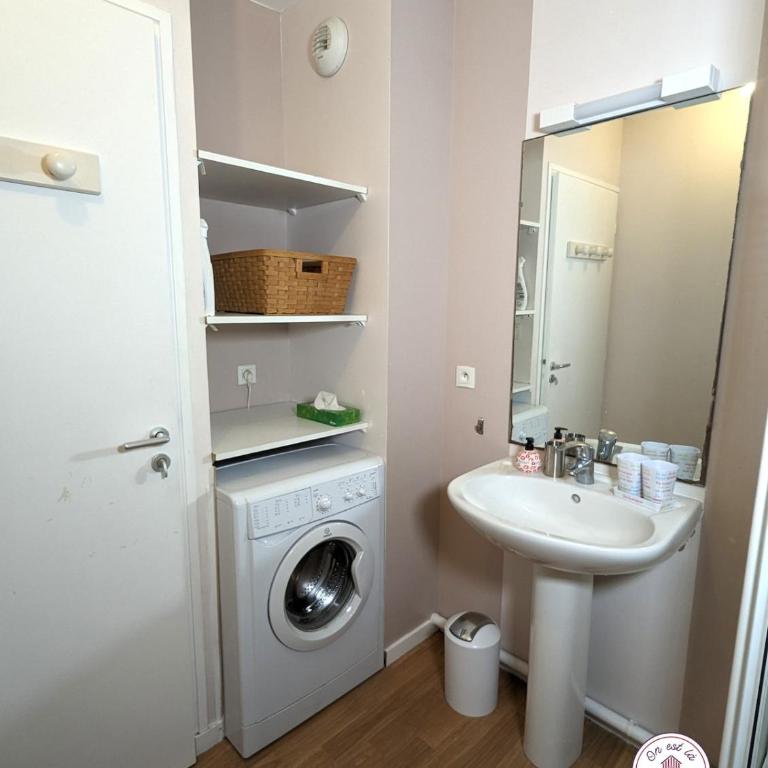 Idéalement situé - Grand appart port Olona 4pers - Appartamento con 2 Camere da Letto - 11