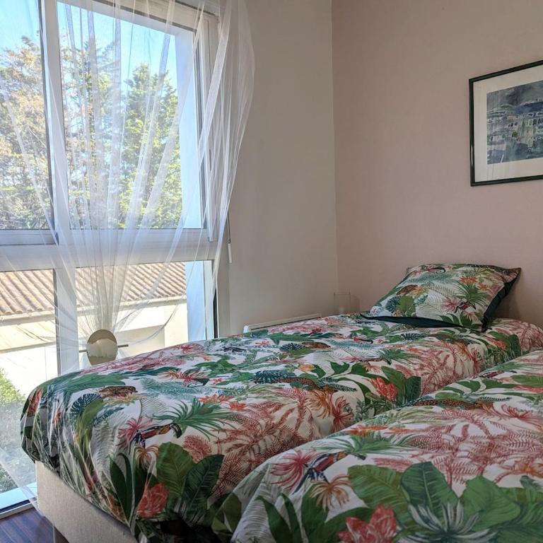 Idéalement situé - Grand appart port Olona 4pers - Appartamento con 2 Camere da Letto - 10