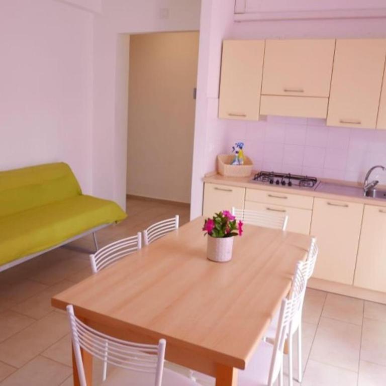 Modern flat in a convenient area - Appartamento - 1