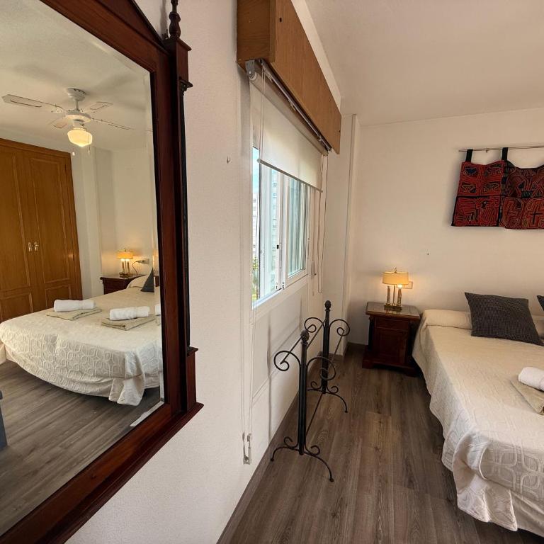 Apartamento Playa San Juan 2min piscina y terraza by Turihome - Two-Bedroom Apartment - 26