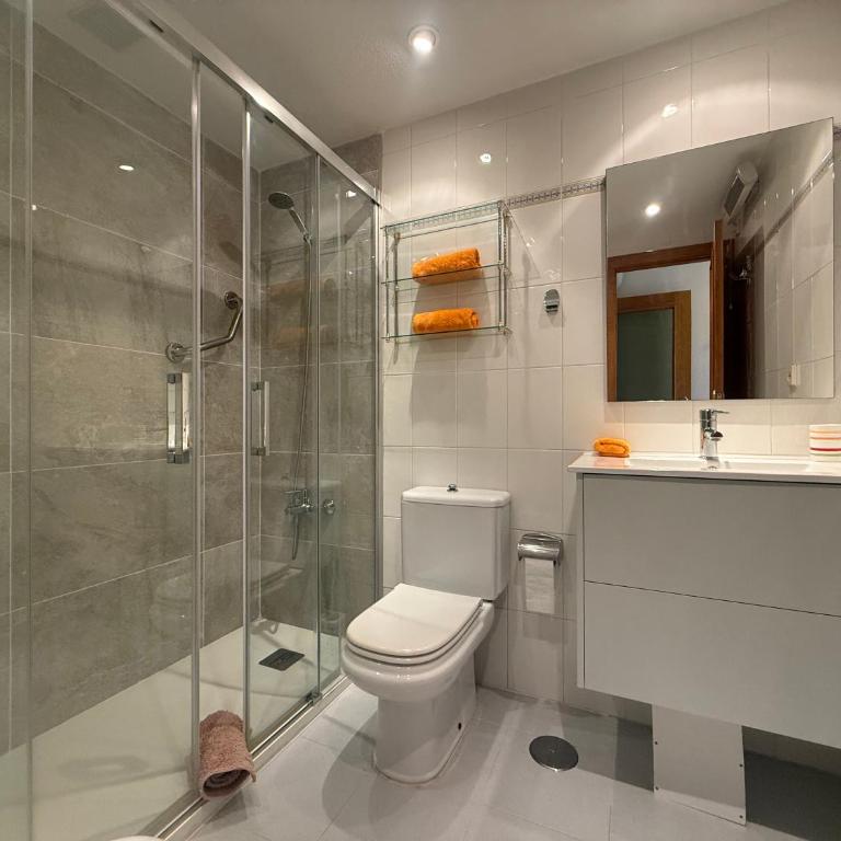 Apartamento Playa San Juan 2min piscina y terraza by Turihome - Two-Bedroom Apartment - 33