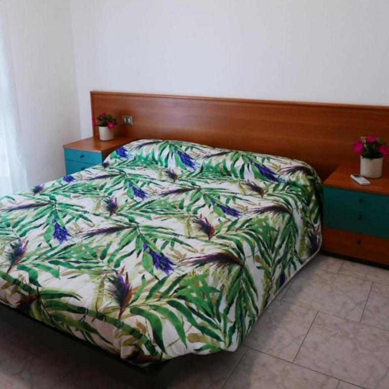 Bright flat with large balcony in Bibione - Apartment - 10