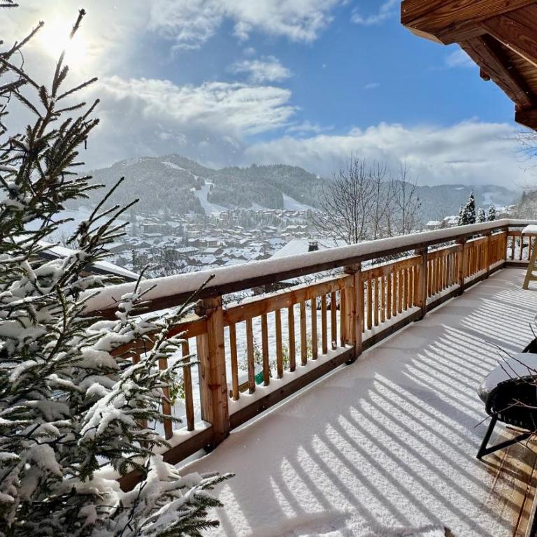 Chalet Casa Di Più - Vue Panoramique & Spa - À 2 Pas du Centre Des Gets ! - Chalet - 2
