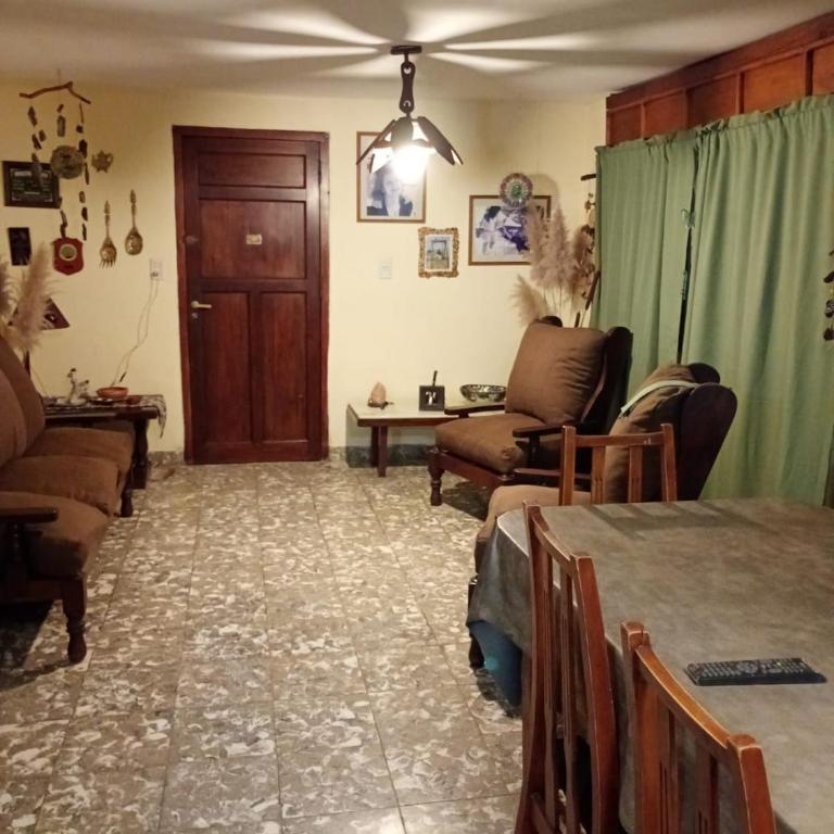 Alquiler de Casa en La Falda - Casa de 2 dormitorios - 2